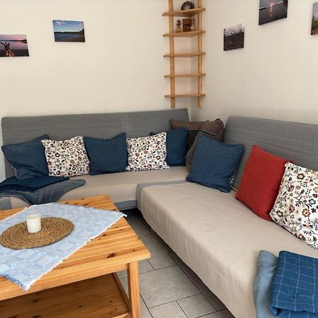 Toms Stuga Ferienwohnung Schöneiche エクステリア 写真