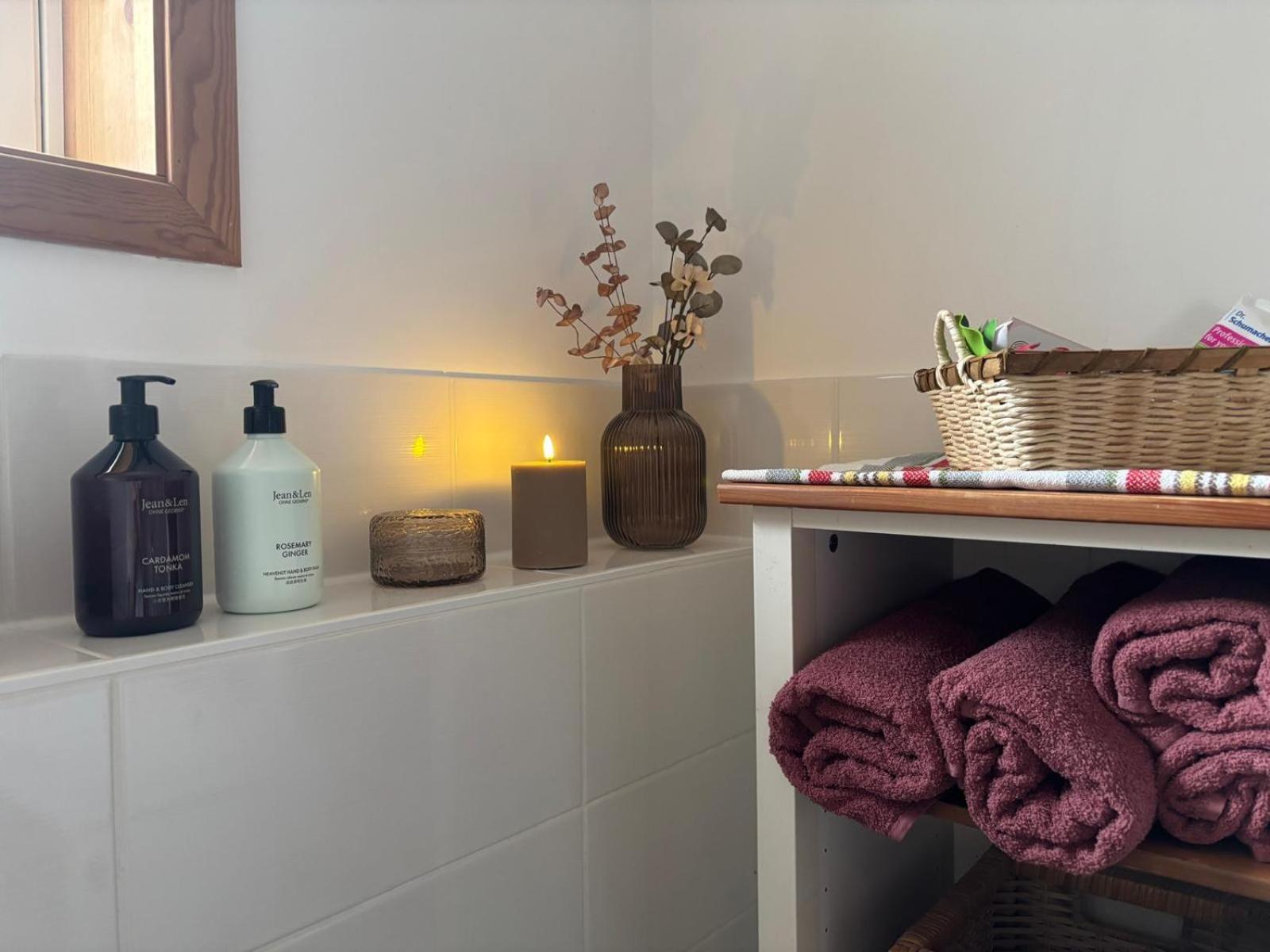 Toms Stuga Ferienwohnung Schöneiche エクステリア 写真